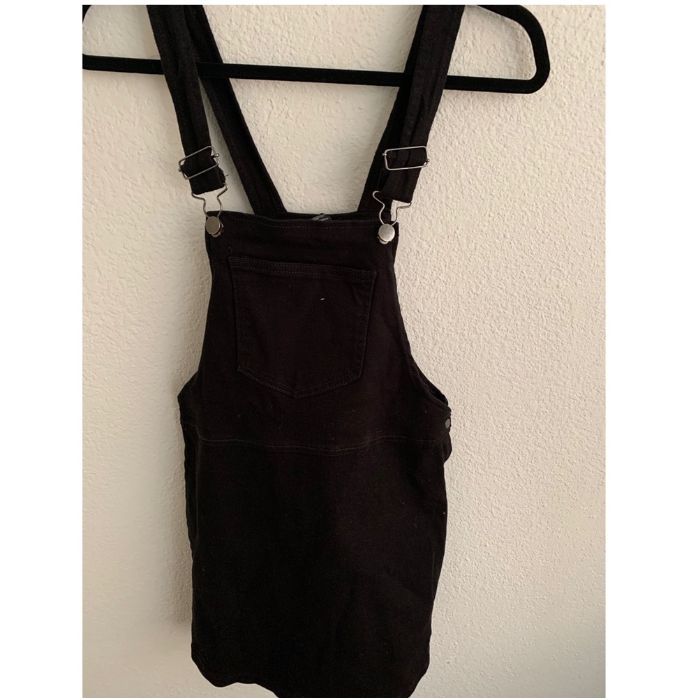 Forever 21 Black Overall Dress